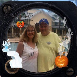 Meet your Posher, Tom